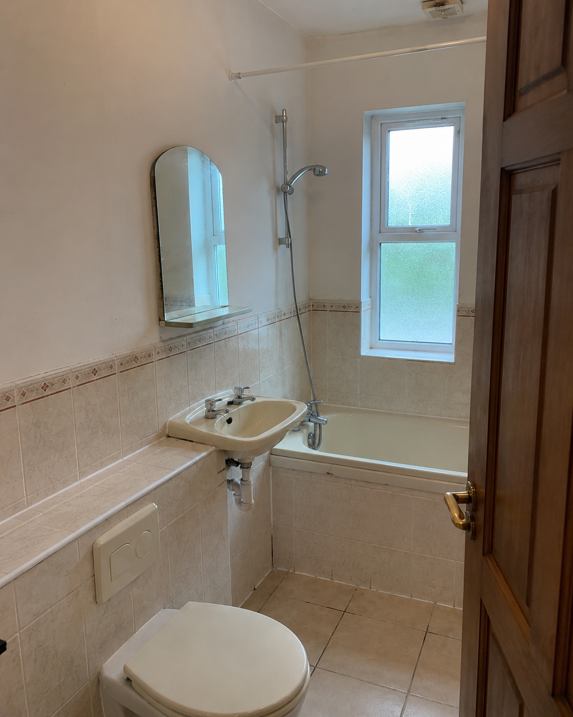 Before bathroom renovation